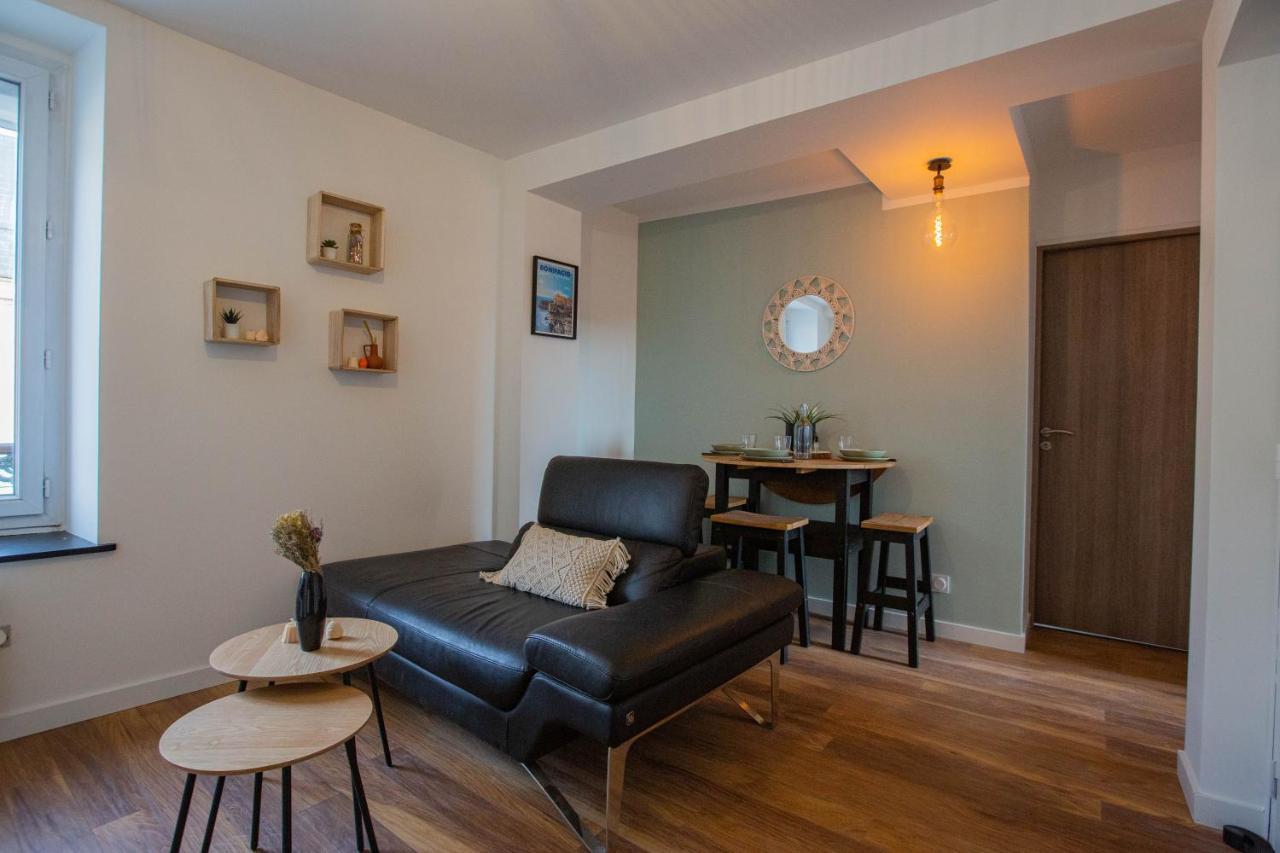 Faubourg Des Voyageurs N°6 Apartment Saran Ngoại thất bức ảnh